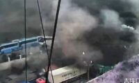 ネパール・中国国境で鉄砲水と土石流　キロン検問所被害　数百人連絡不通