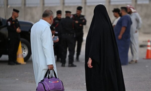 サウジの石油パイプライン攻撃　イラク　対イラン国境検問所を複数閉鎖