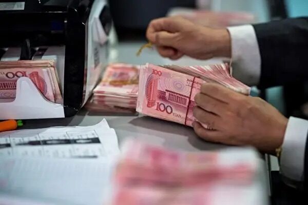 海底撈創業者の妻　2億5900万株を売却　中国の富裕層徴税強化で警戒広がる
