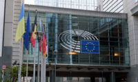 EU　対イラン圧力を継続　米主導の経済圧力策を歓迎