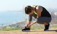 運動後の痛みを我慢しないで　疲労骨折の可能性も