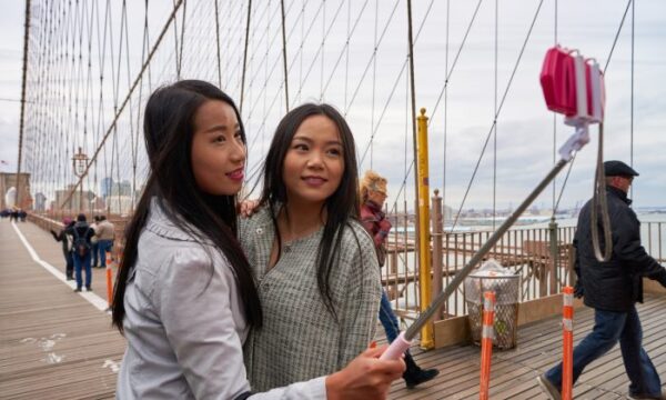 中国で「旅のお供」バイトが人気