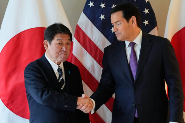 日米外相が電話会談　ルビオ氏　沖縄の殺人事件の捜査協力を約束