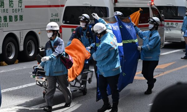 東京・銀座で刺激物散布　30人が体調不良　中国人留学生を逮捕
