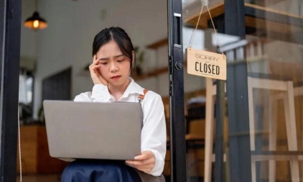 AI投資拡大のシリコンバレー　テック人材に逆風　高収入層も再就職難