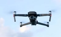 中国監視社会の実態　ドローン・顔認識・AIを統合　海外にも波及
